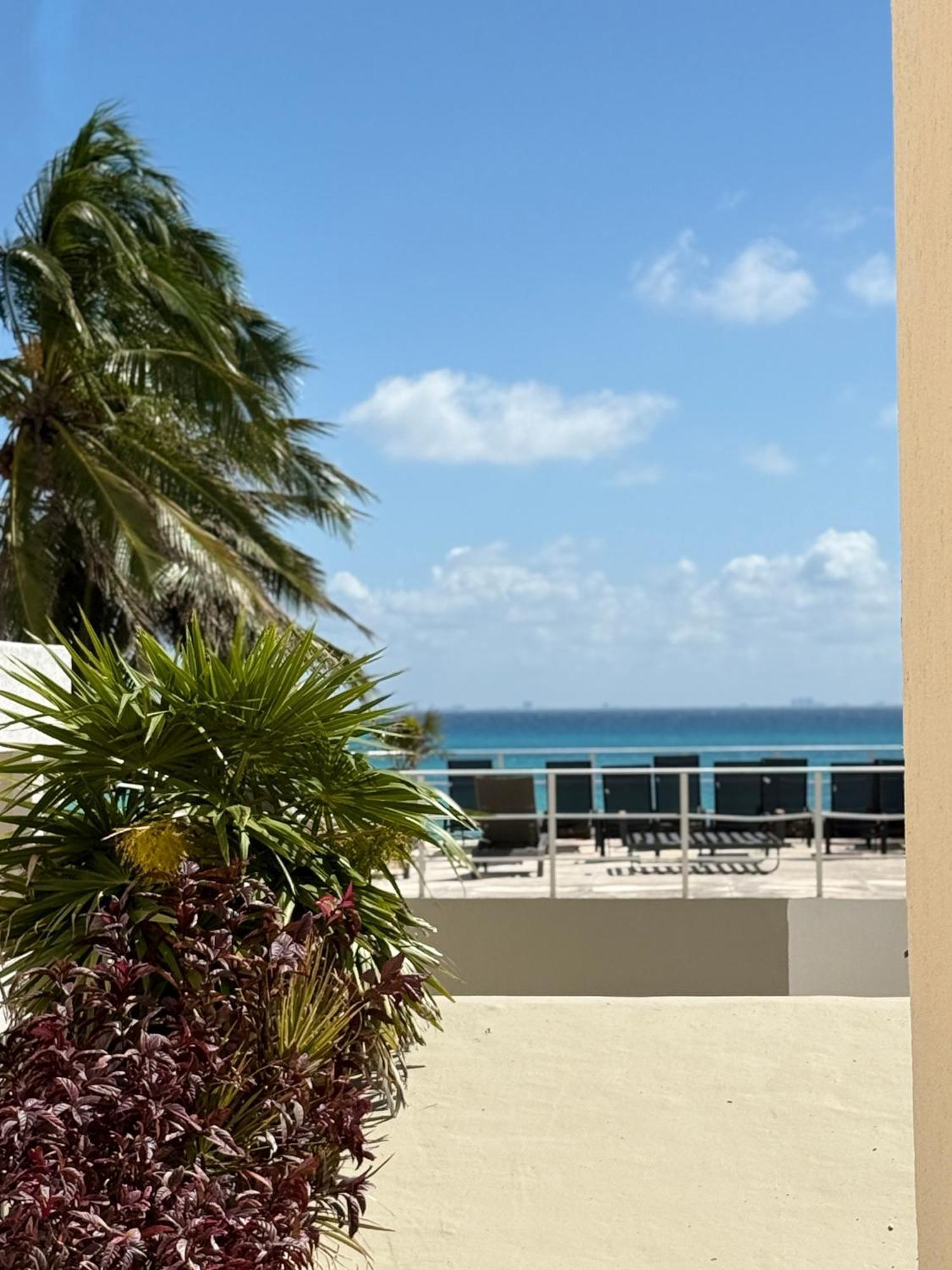 Luciana Hotel & Beach Club Playa del Carmen Luaran gambar