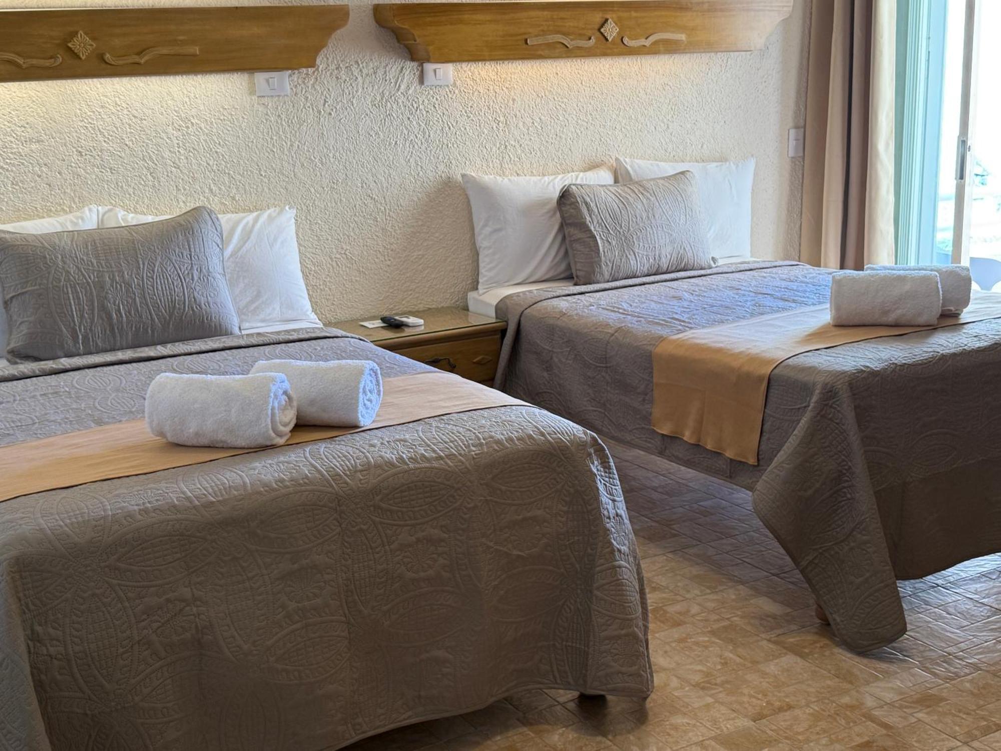 Luciana Hotel & Beach Club Playa del Carmen Bilik gambar
